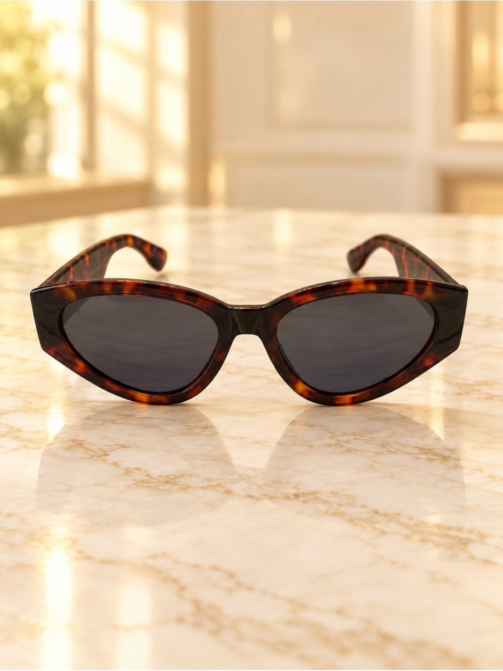 Privé Revaux The Monica Polarized Cat Eye Sunglasses Tortoise 53mm